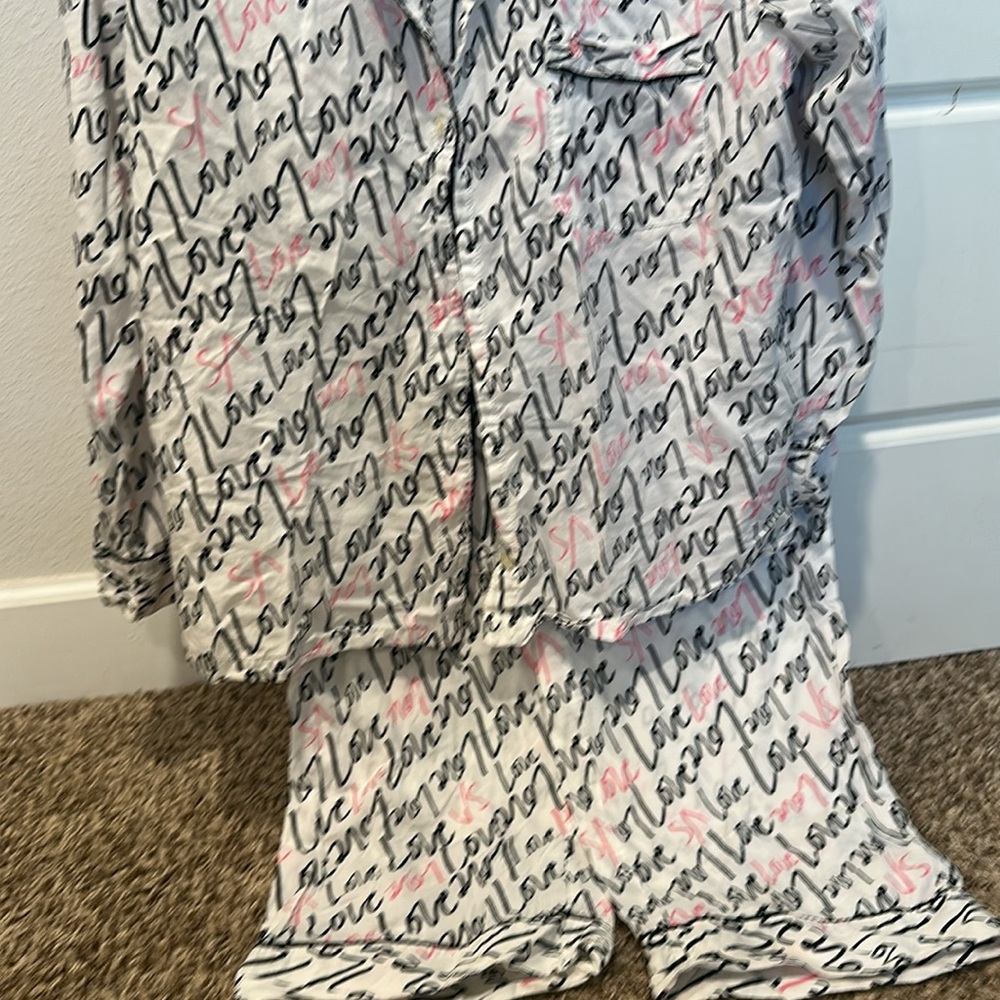 Victoria’s Secret pj set large - Picture 2 of 6